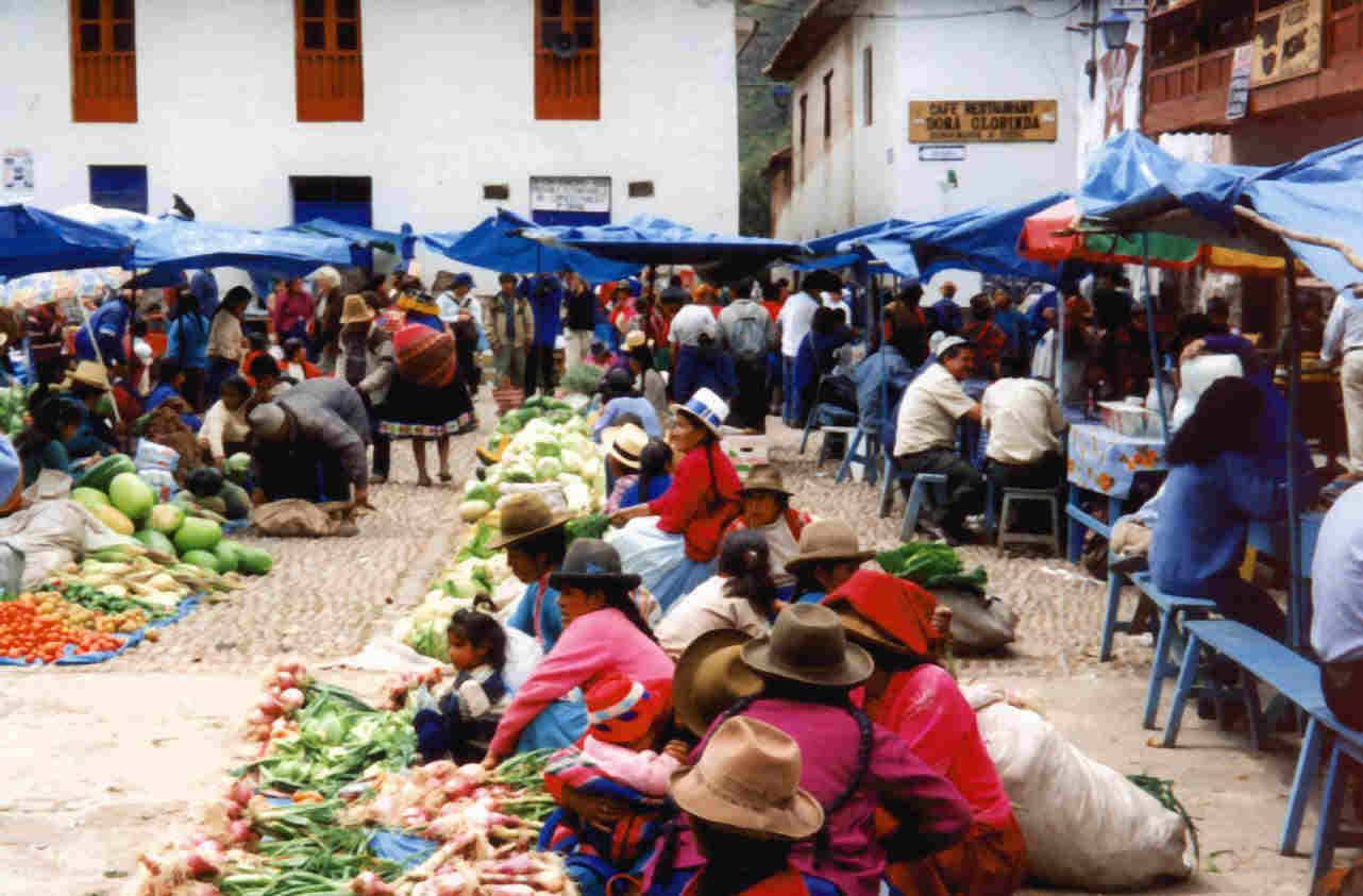 Market in Pisac